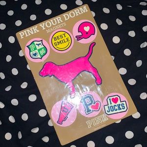 Pink Your Dorm Magnets x7
